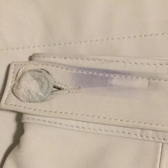 RTA Dash Leather Shorts In Cream - Picture 14 of 15